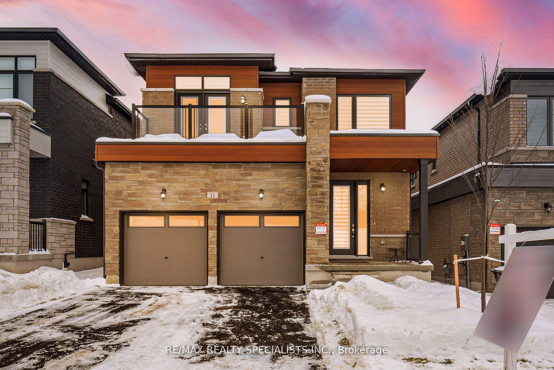 Front of 11 Calypso Avenue
