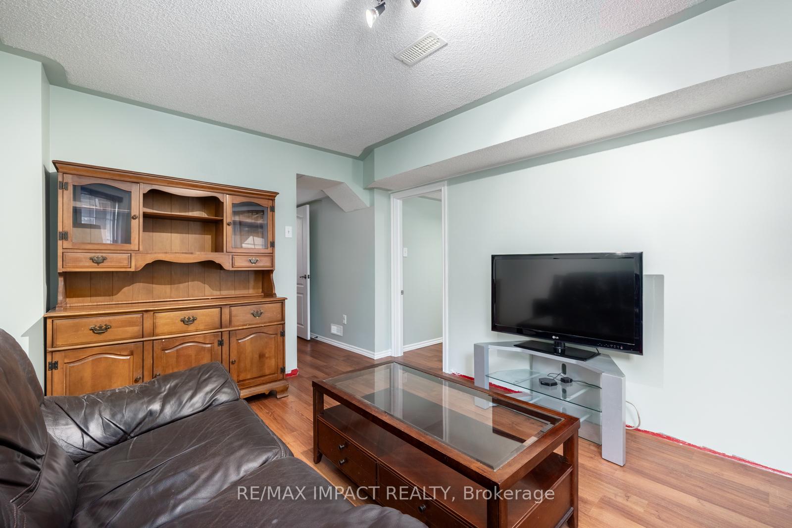 Photo 24 of 1609 Northfield Avenue, Oshawa, Samac — HOMEH