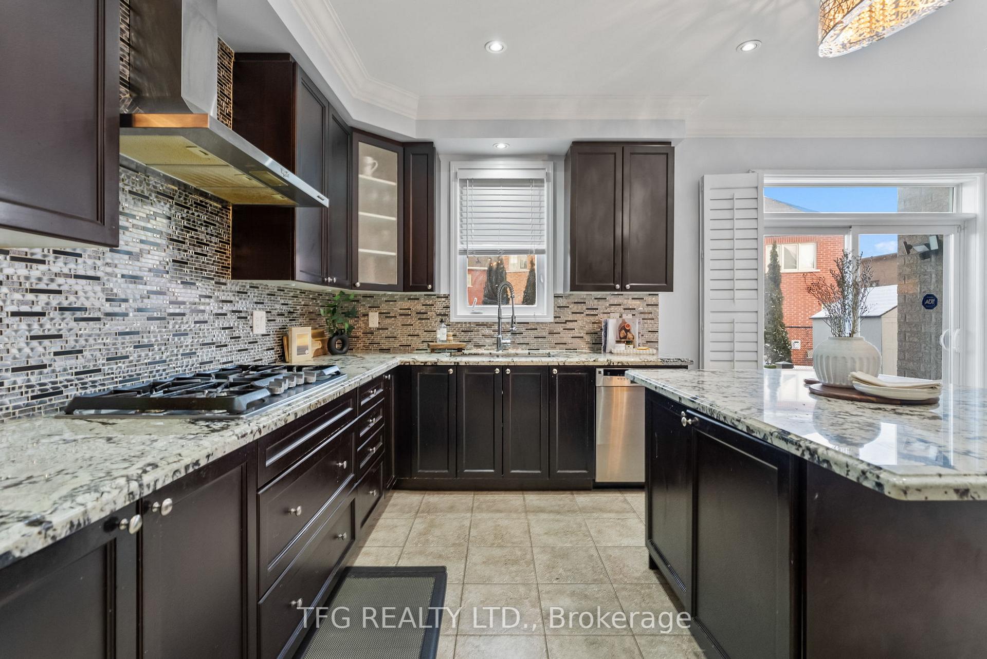 Photo 10 of 33 Shell Drive, Ajax, Northwest Ajax — HOMEH