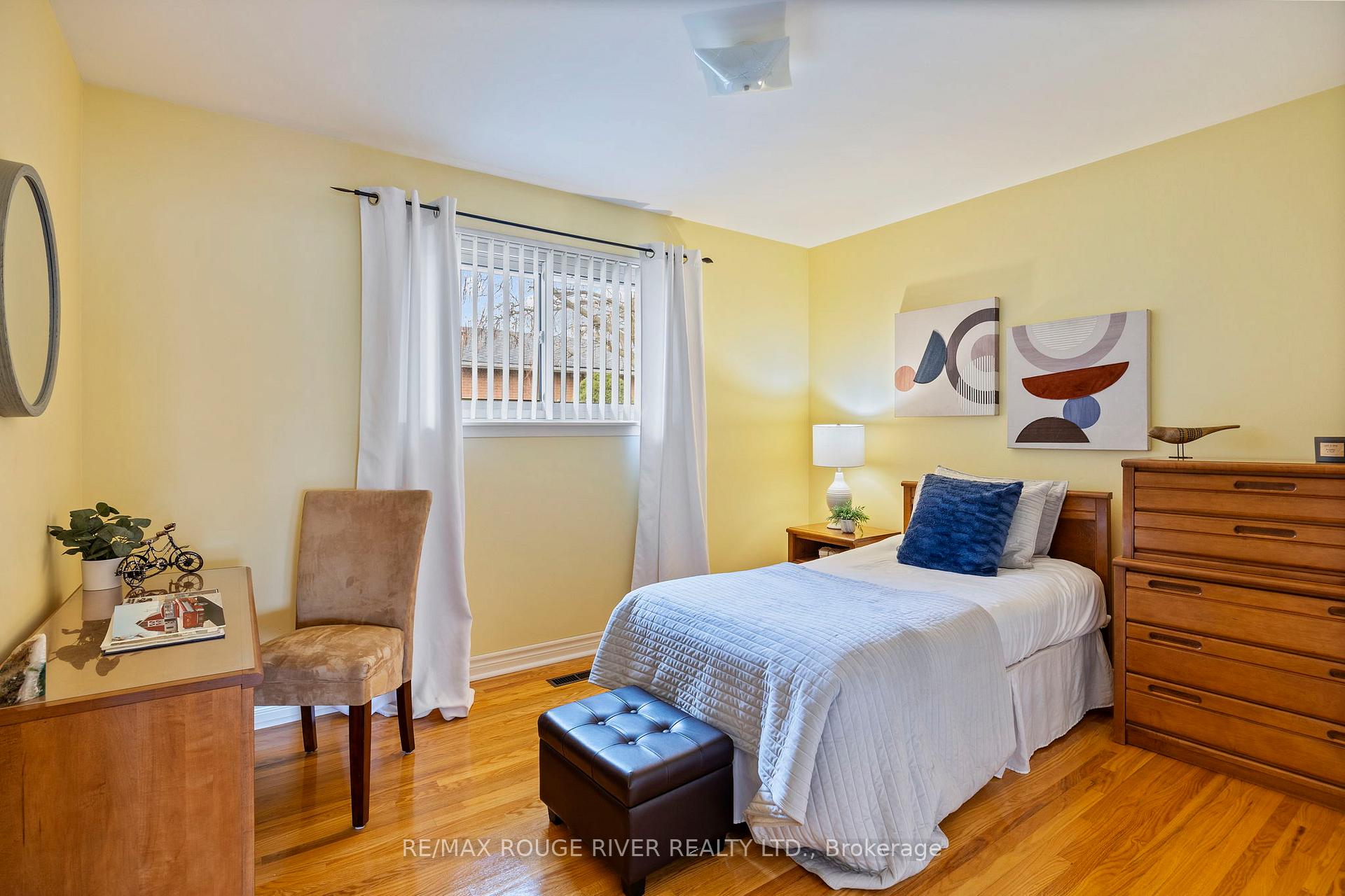 Photo 16 of 850 West Shore Boulevard, Pickering, West Shore — HOMEH