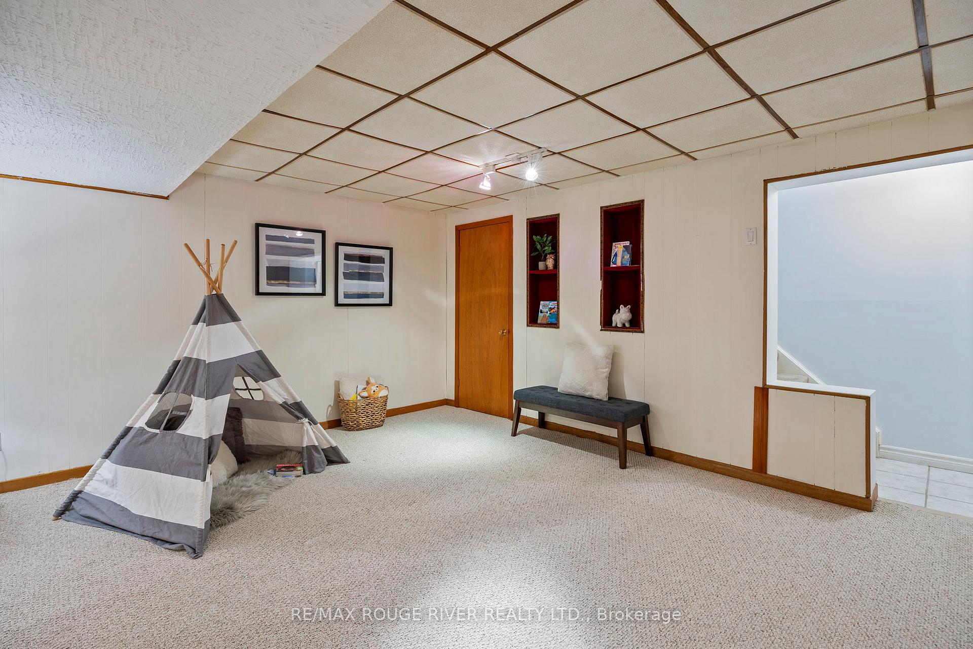 Photo 26 of 850 West Shore Boulevard, Pickering, West Shore — HOMEH