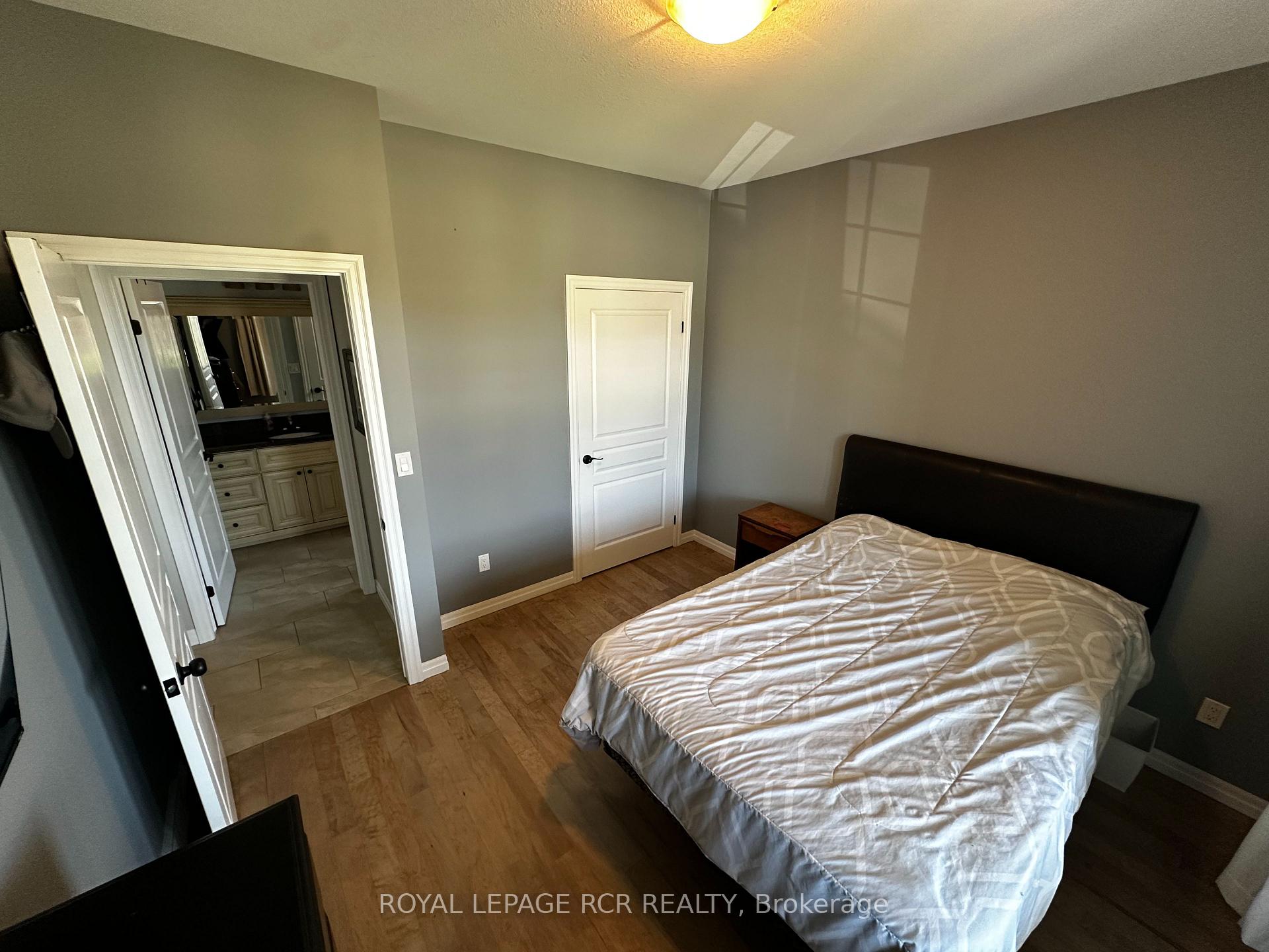 Photo 7 of 184 Ruby's Crescent E, Wellington North, Mount Forest — HOMEH