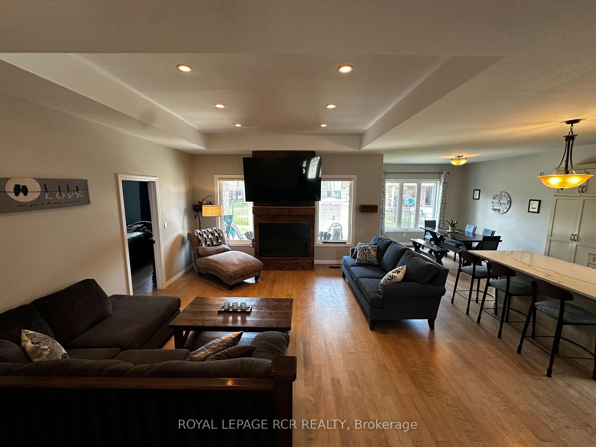 Photo 13 of 184 Ruby's Crescent E, Wellington North, Mount Forest — HOMEH