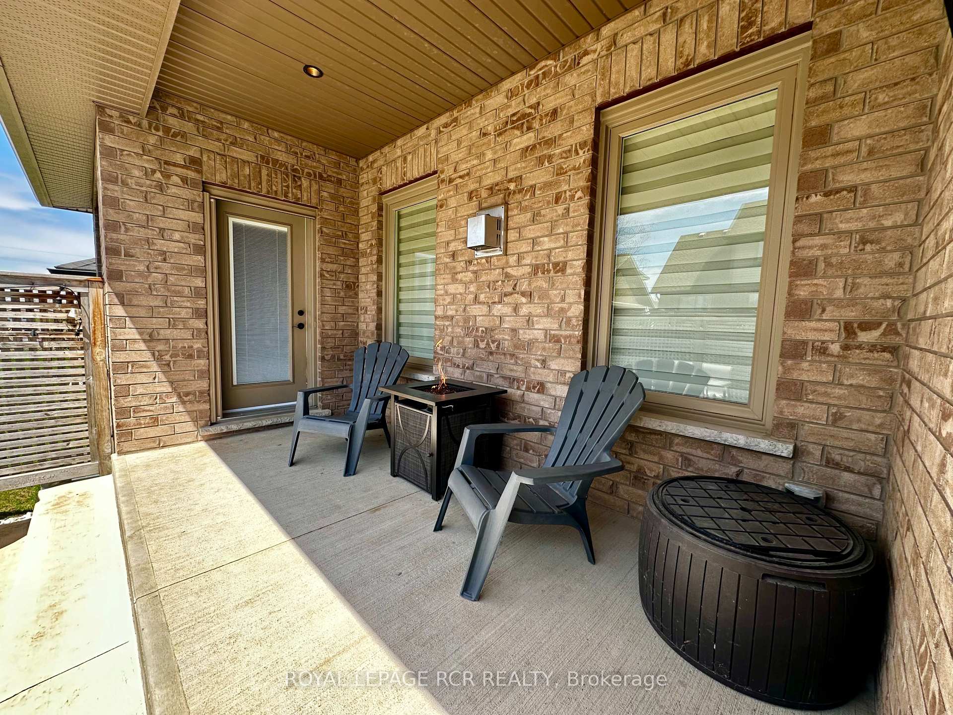 Photo 20 of 184 Ruby's Crescent E, Wellington North, Mount Forest — HOMEH