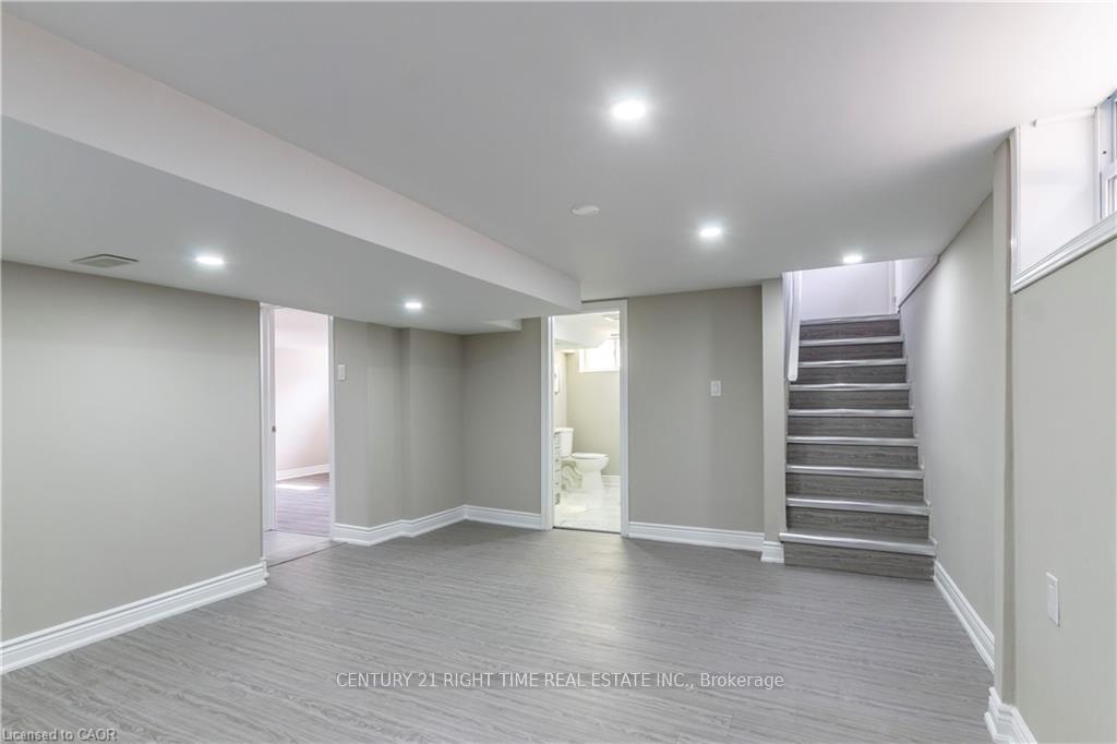 Photo 18 of 259 Greenfield Avenue, Kitchener — HOMEH