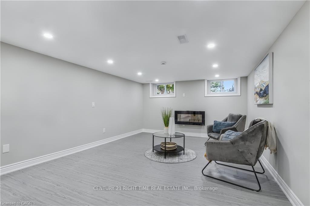 Photo 28 of 259 Greenfield Avenue, Kitchener — HOMEH