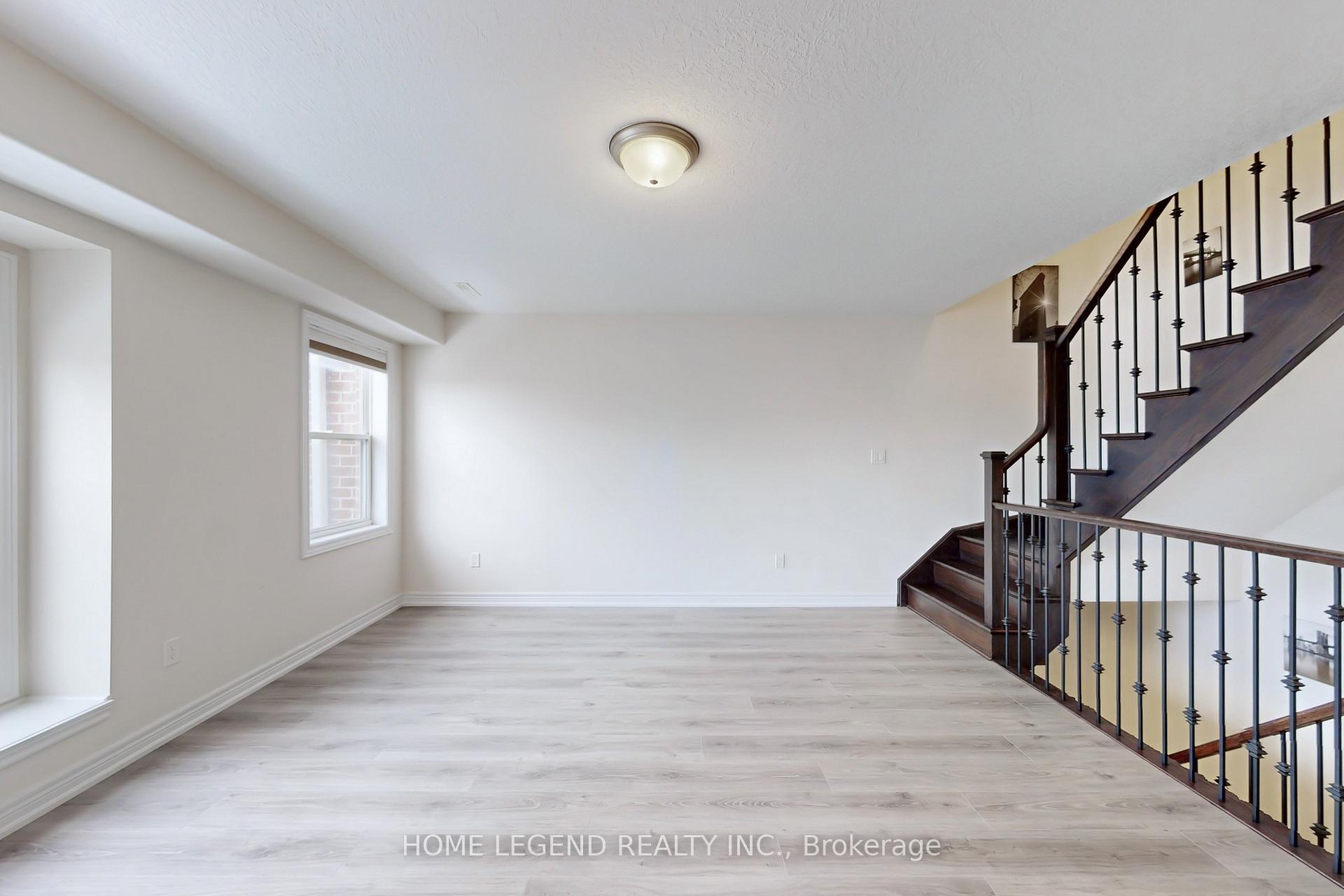 Photo 4 of Unit 25, 1 Leggott Avenue, Barrie, Painswick North — HOMEH
