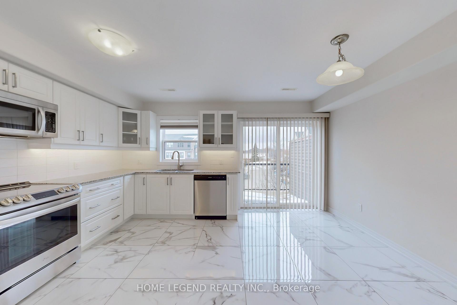 Photo 7 of Unit 25, 1 Leggott Avenue, Barrie, Painswick North — HOMEH