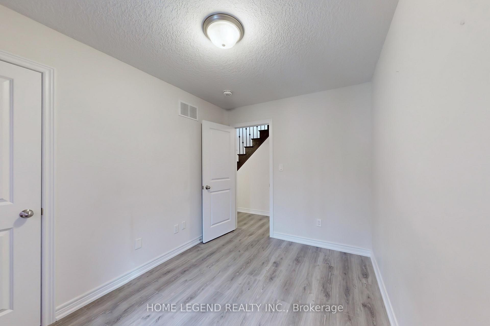 Photo 30 of Unit 25, 1 Leggott Avenue, Barrie, Painswick North — HOMEH