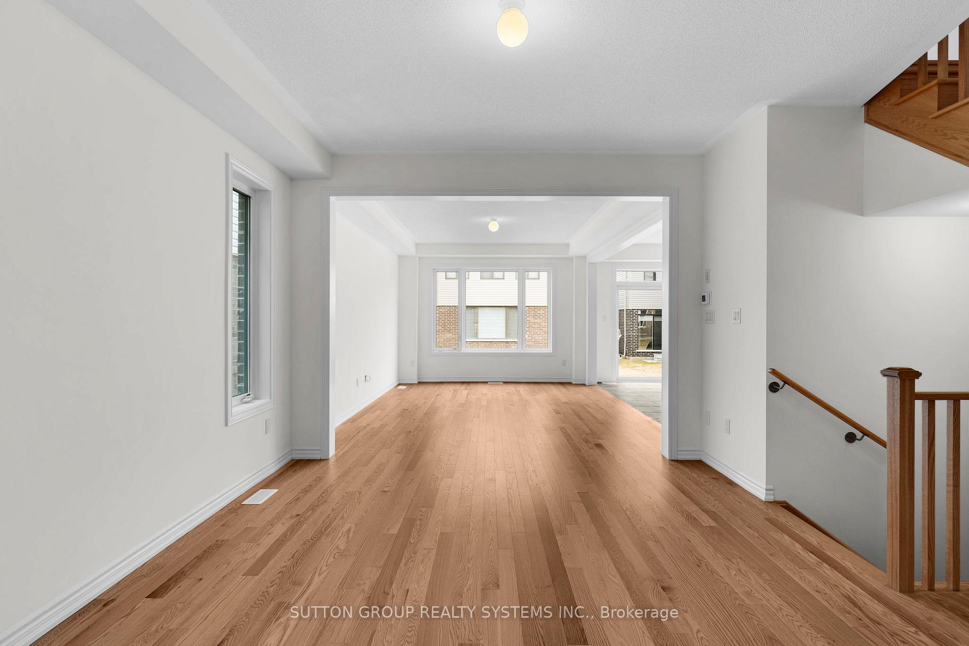 Photo 6 of 42 Rochester Drive, Barrie, Innis-Shore — HOMEH