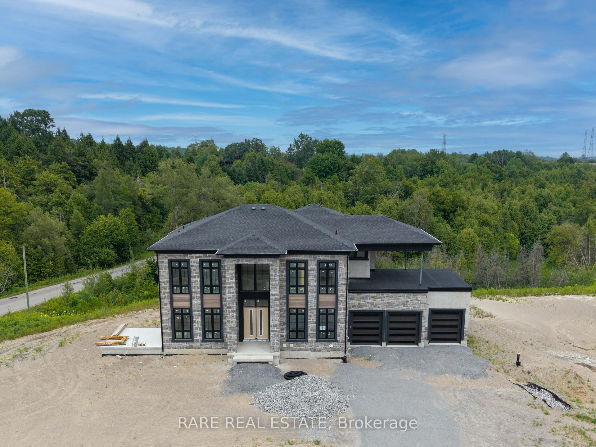 Photo 3 of 1 Openshaw Place, Clarington, Rural Clarington — HOMEH