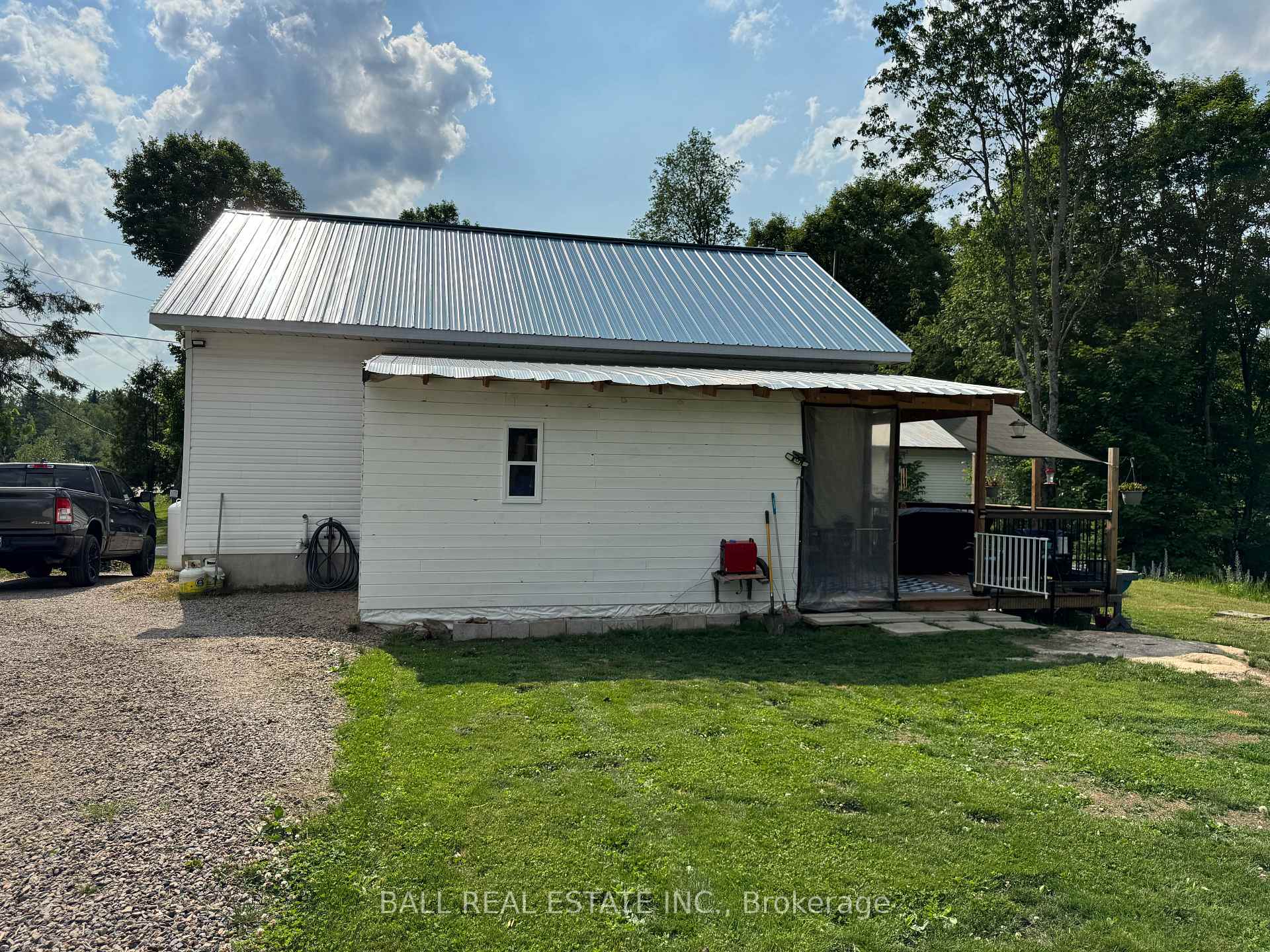 Front of 10419 County Road 503