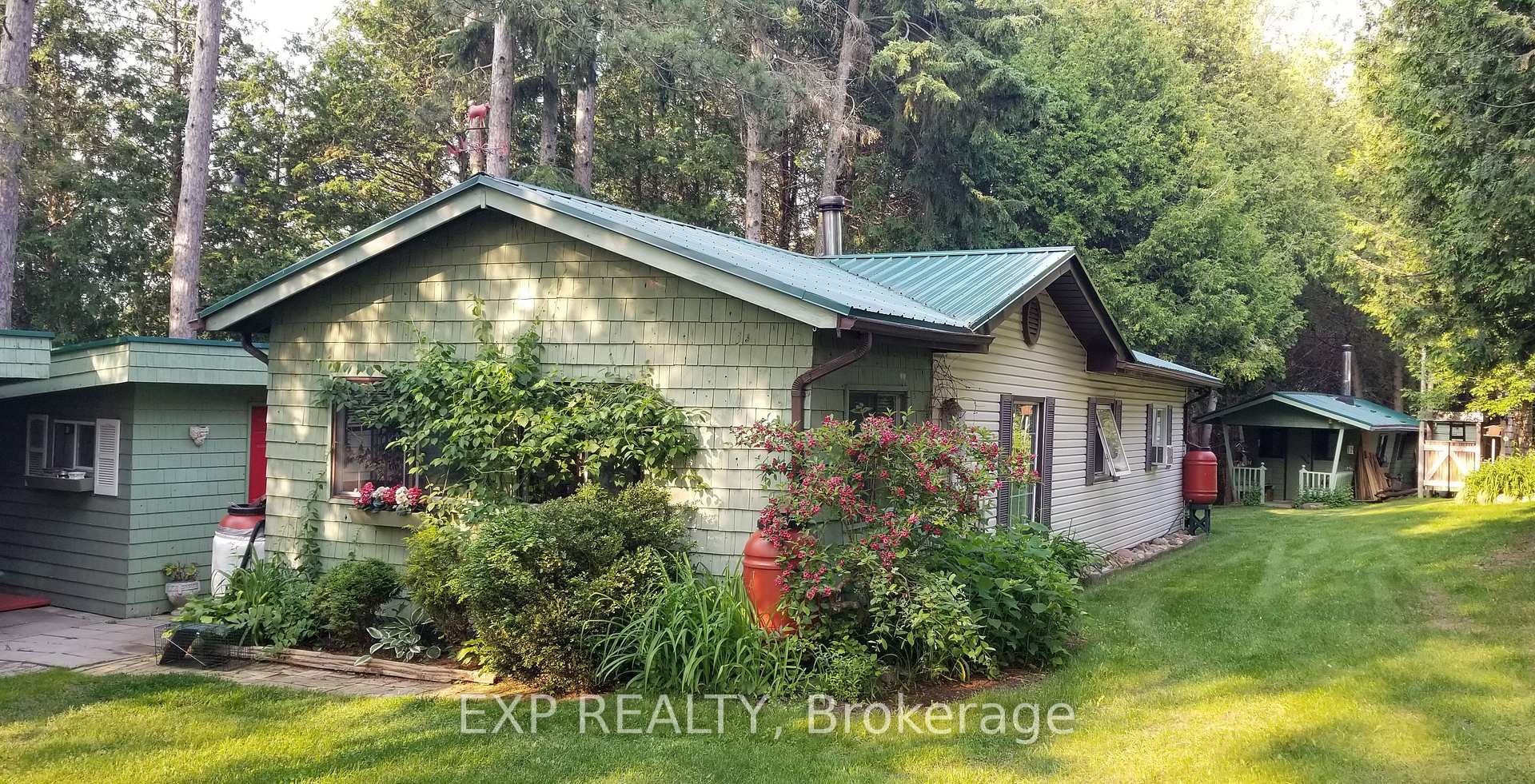Front of 5693 East Townline Road