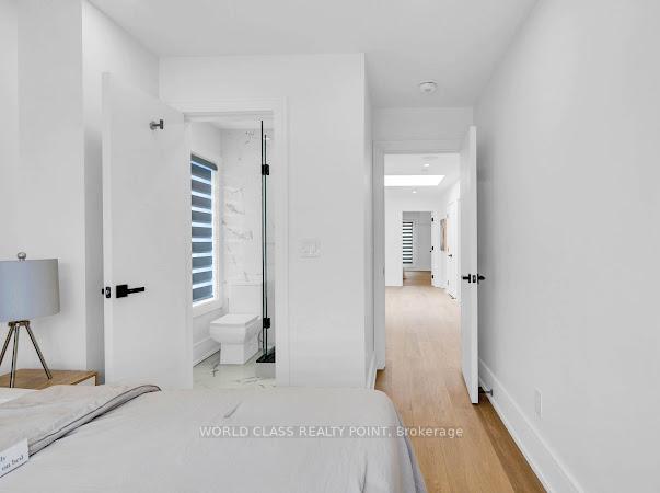 Photo 15 of 517 Glencairn Avenue, Toronto, Englemount-Lawrence — HOMEH