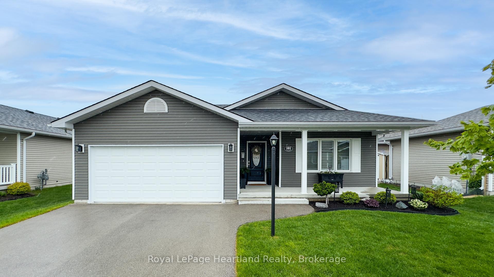 Front of 101 Lake Breeze Drive