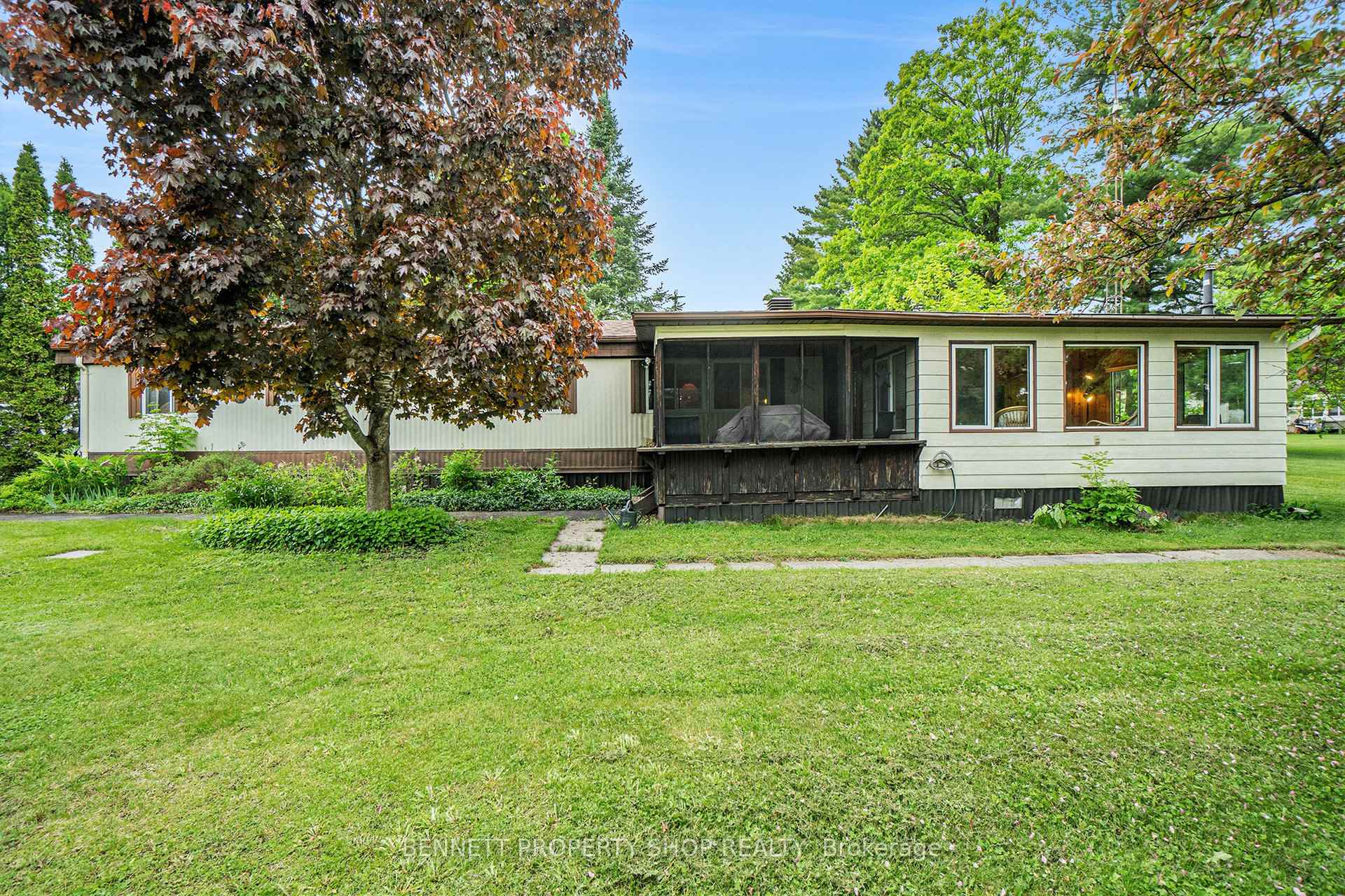 Front of 36 Woodside Lane