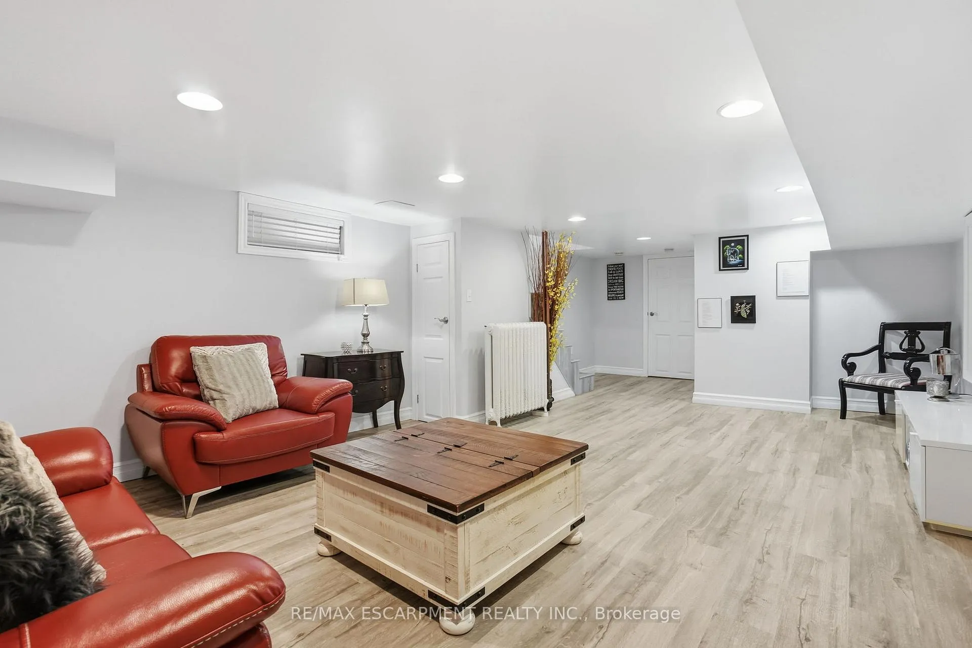 Photo 36 of 81 Simcoe Street E, Hamilton, North End — HOMEH