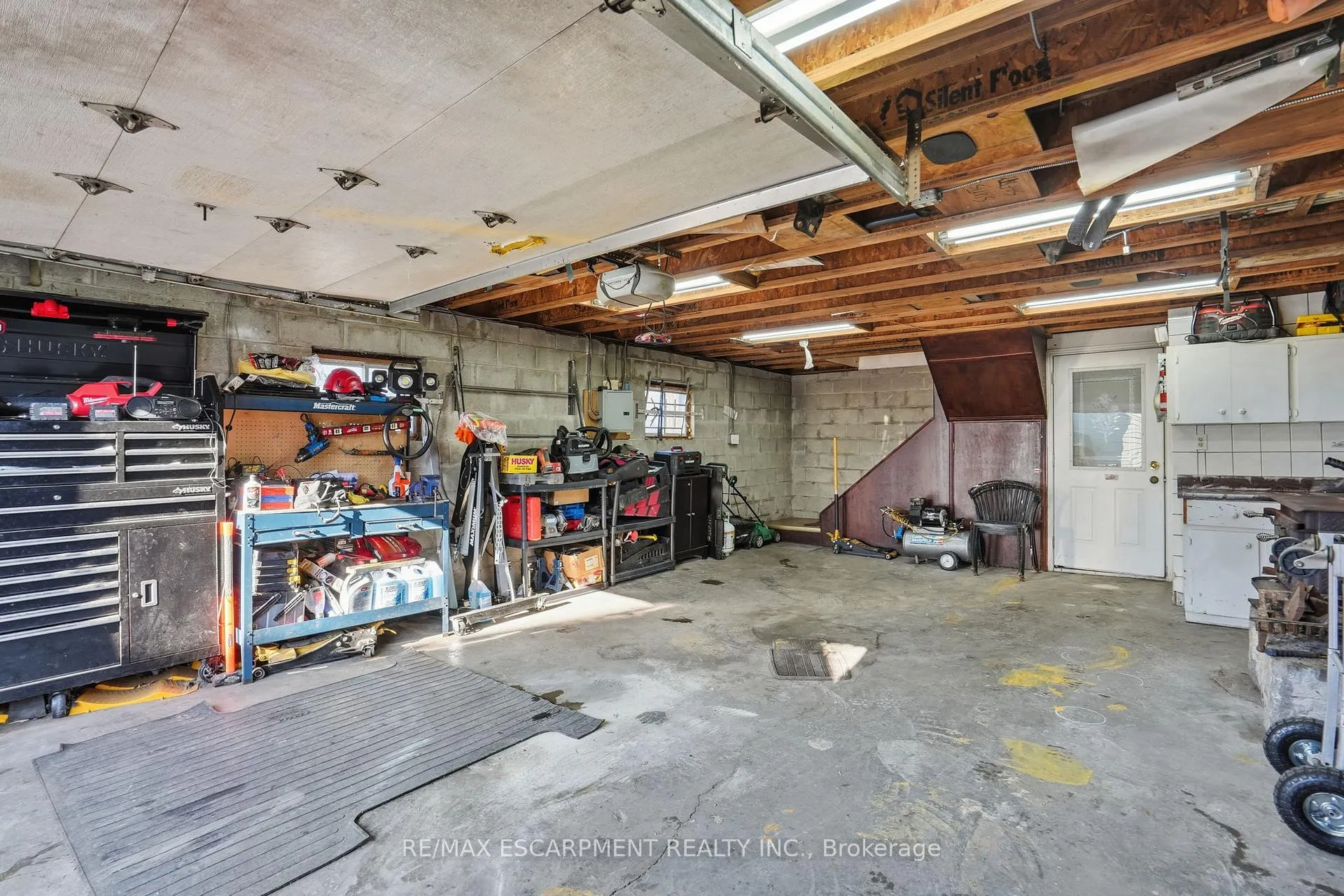 Photo 42 of 81 Simcoe Street E, Hamilton, North End — HOMEH