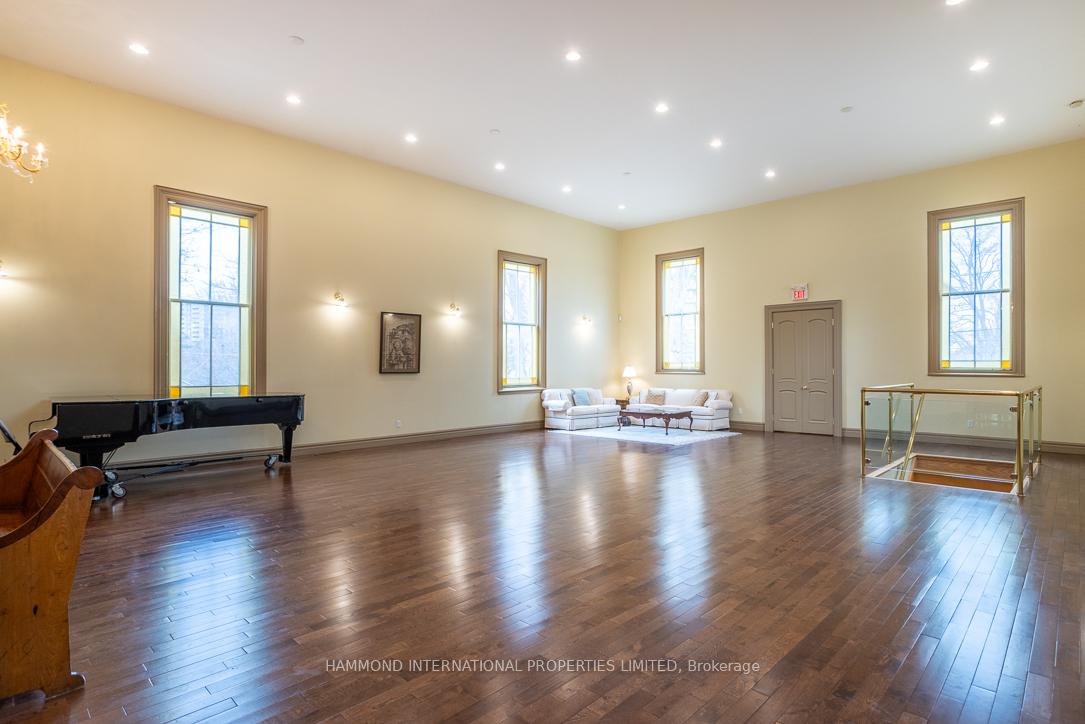 Photo 11 of 7788 Yonge Street, Vaughan, Uplands — HOMEH