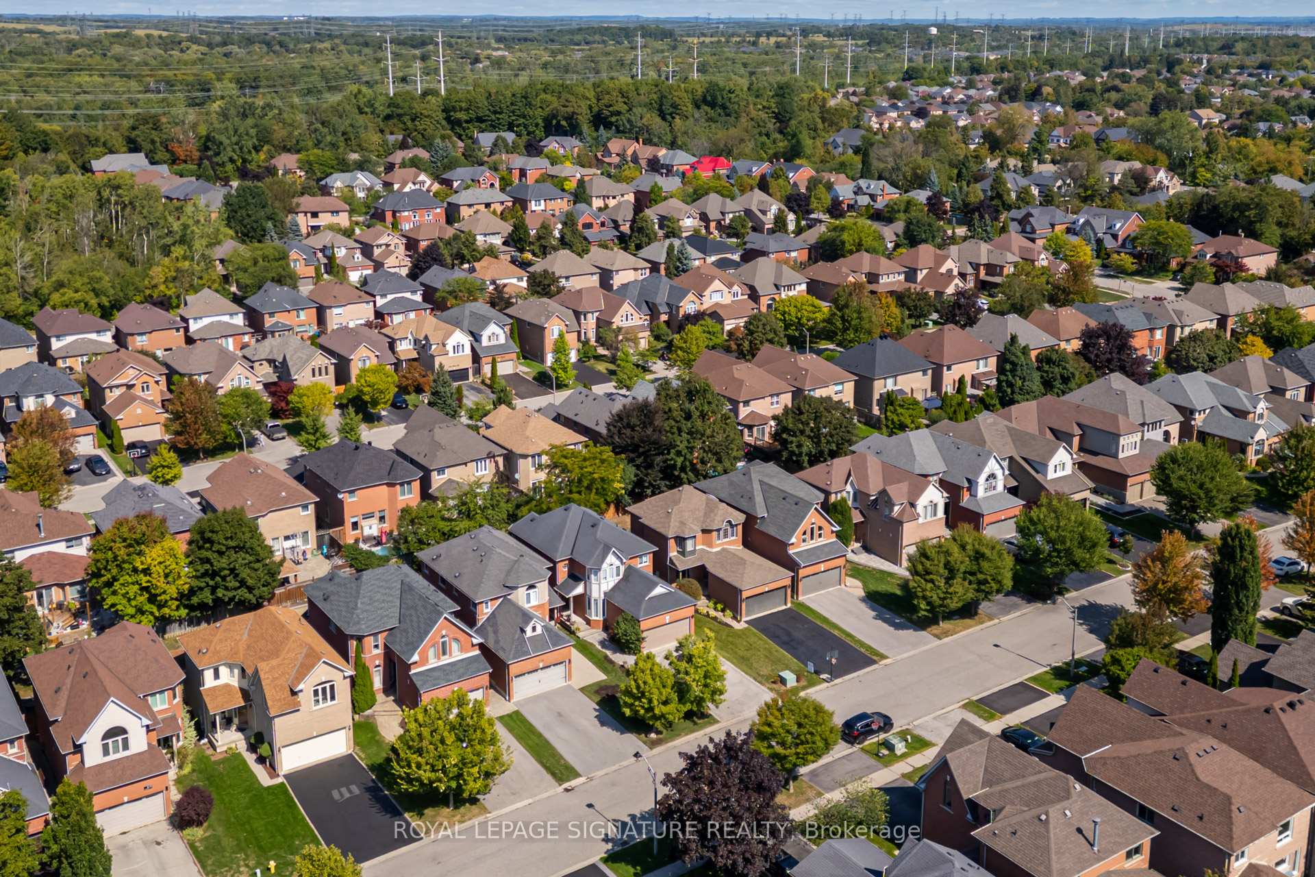 Photo 41 of 112 Secord Street, Pickering, Highbush — HOMEH