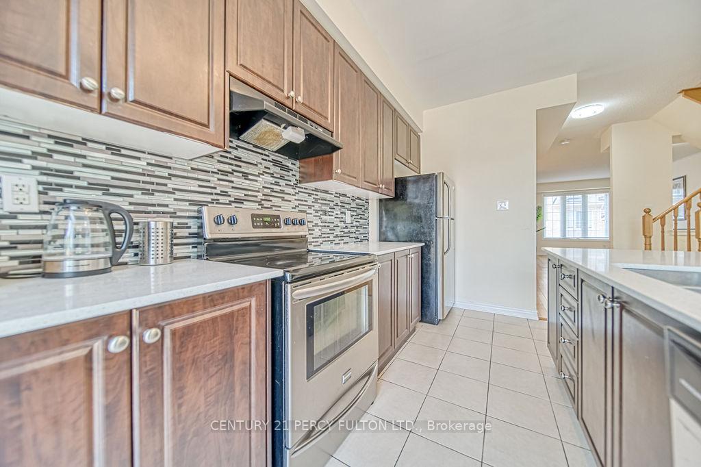 Photo 14 of 142 Sea Drifter Crescent, Brampton, Bram East — HOMEH