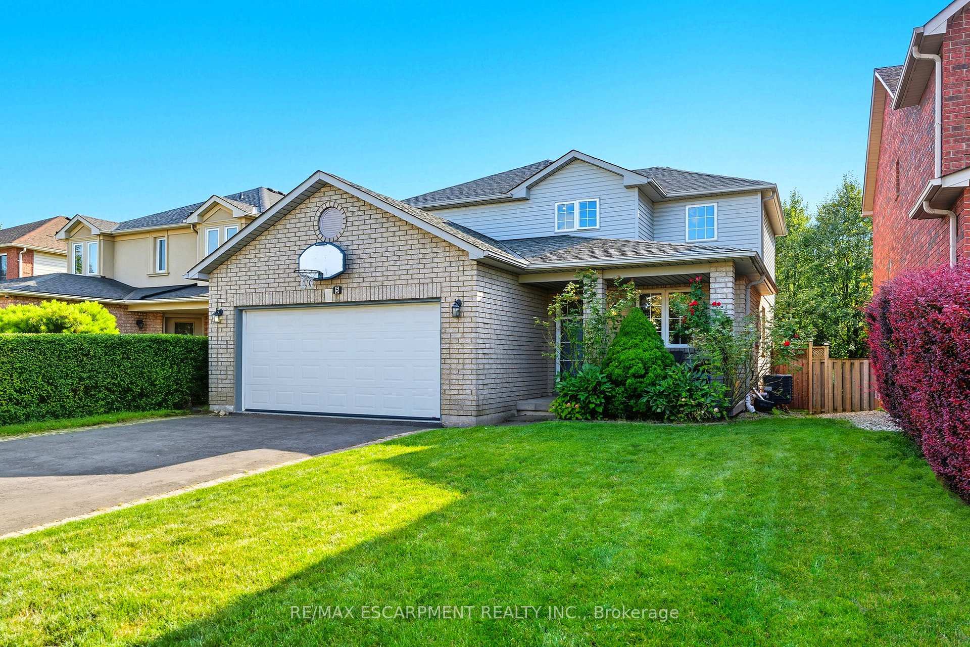 Front of 5 Chesapeake Drive