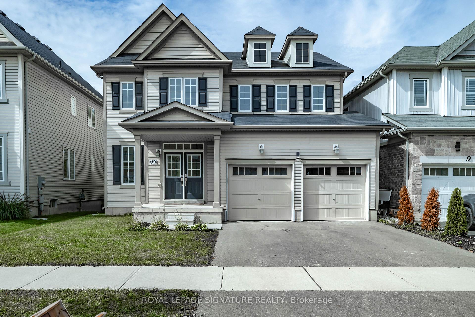 Front of 11 Fleming Crescent