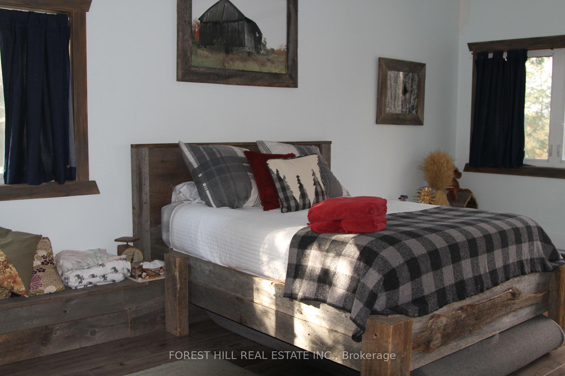 Photo 45 of 12 Cardinal Court, McKellar — HOMEH