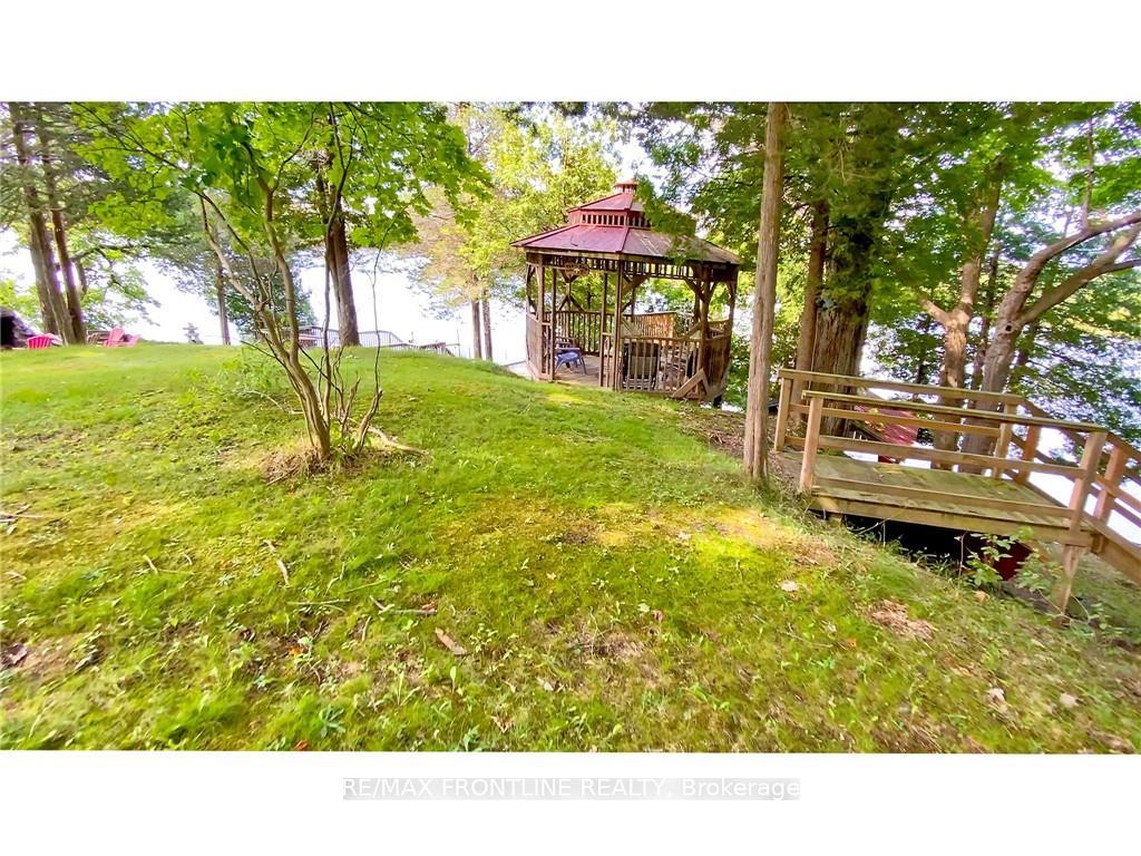 Photo 17 of 41 Sand-Birch Island, Rideau Lakes, Rideau Lakes (South Crosby) Twp — HOMEH