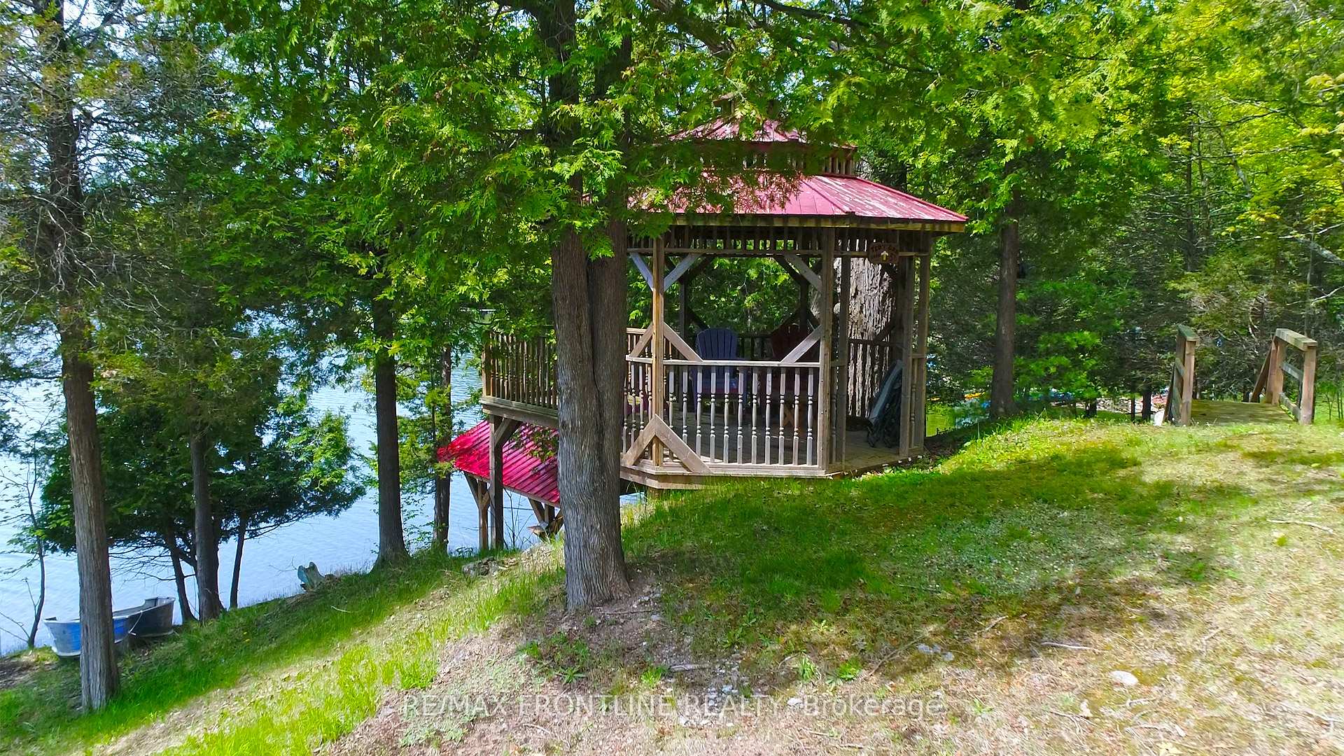 Photo 18 of 41 Sand-Birch Island, Rideau Lakes, Rideau Lakes (South Crosby) Twp — HOMEH