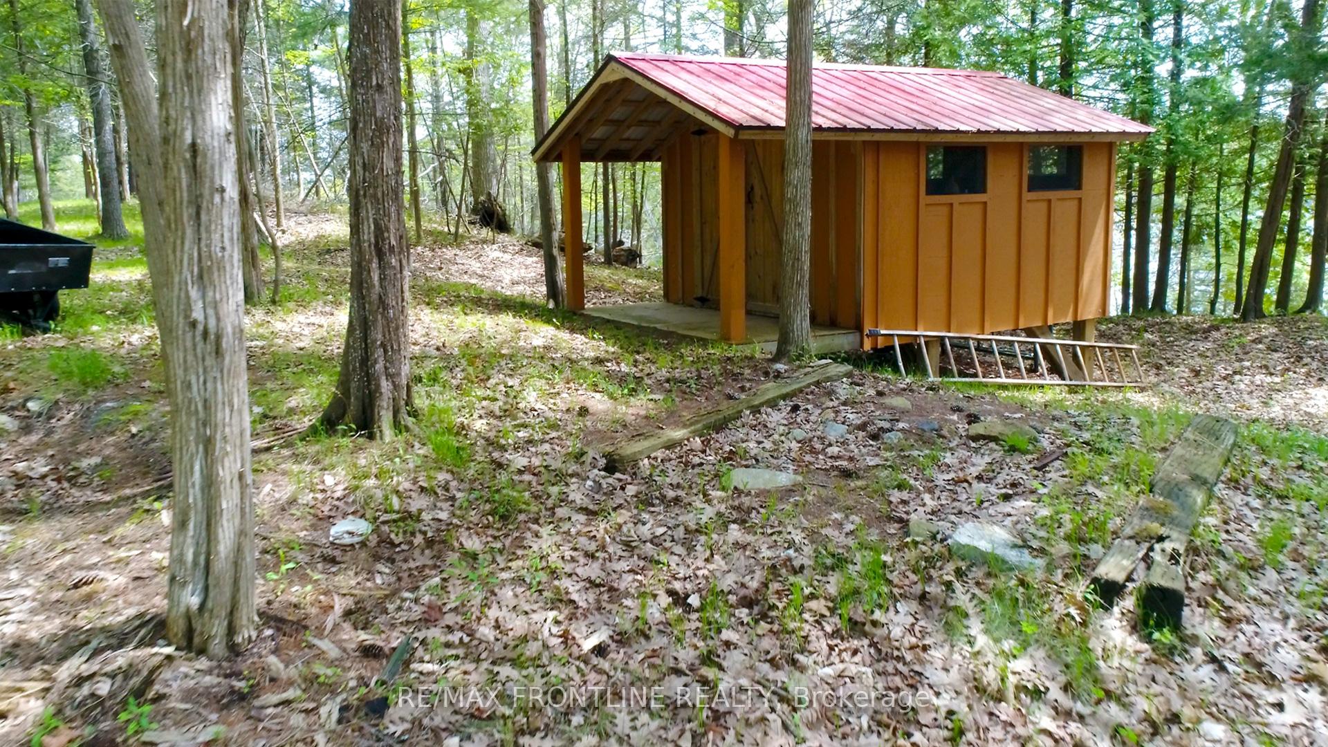 Photo 19 of 41 Sand-Birch Island, Rideau Lakes, Rideau Lakes (South Crosby) Twp — HOMEH