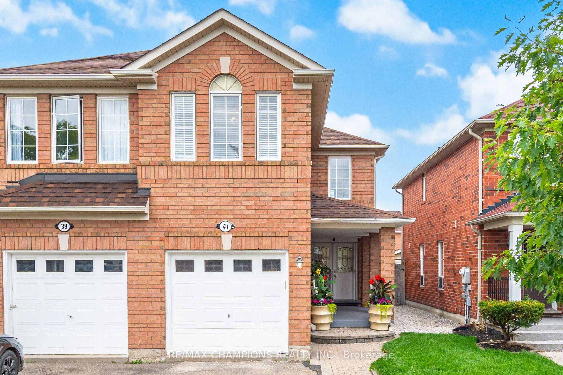 Photo 1 of 41 Garibaldi Drive, Brampton, Fletcher's Meadow — HOMEH