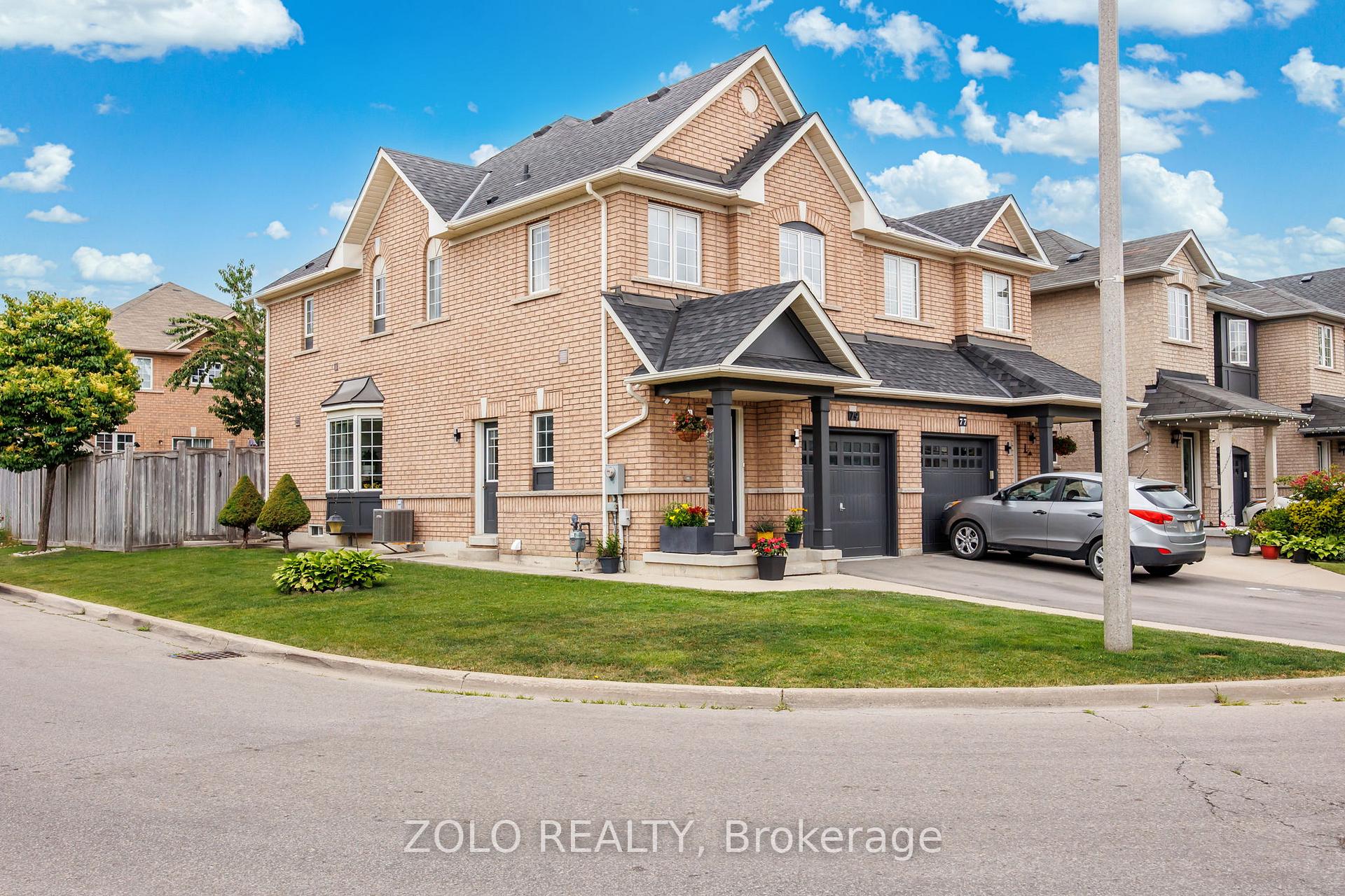 Photo 4 of 79 Crystalview Crescent S, Brampton, Bram East — HOMEH
