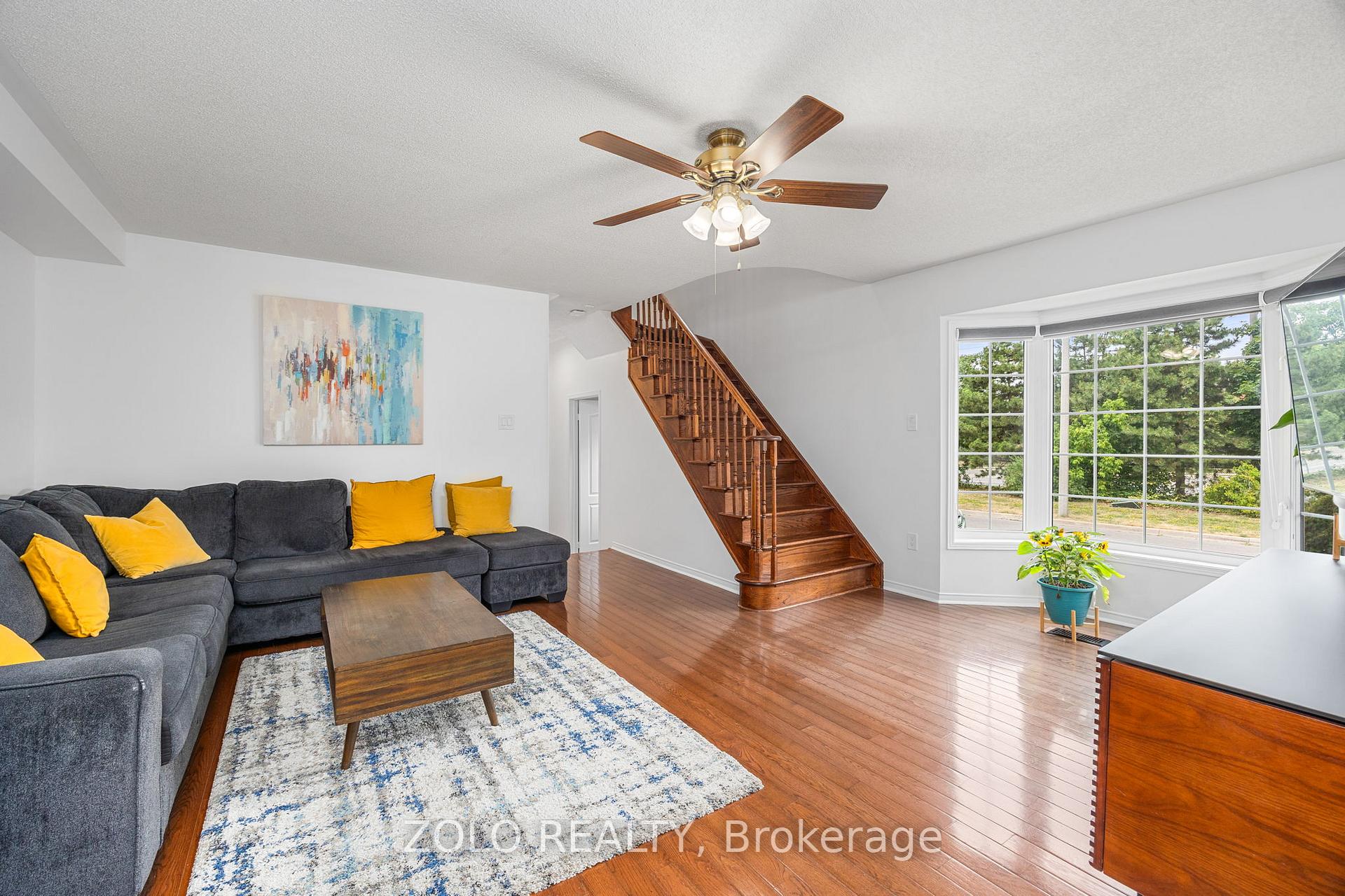 Photo 8 of 79 Crystalview Crescent S, Brampton, Bram East — HOMEH
