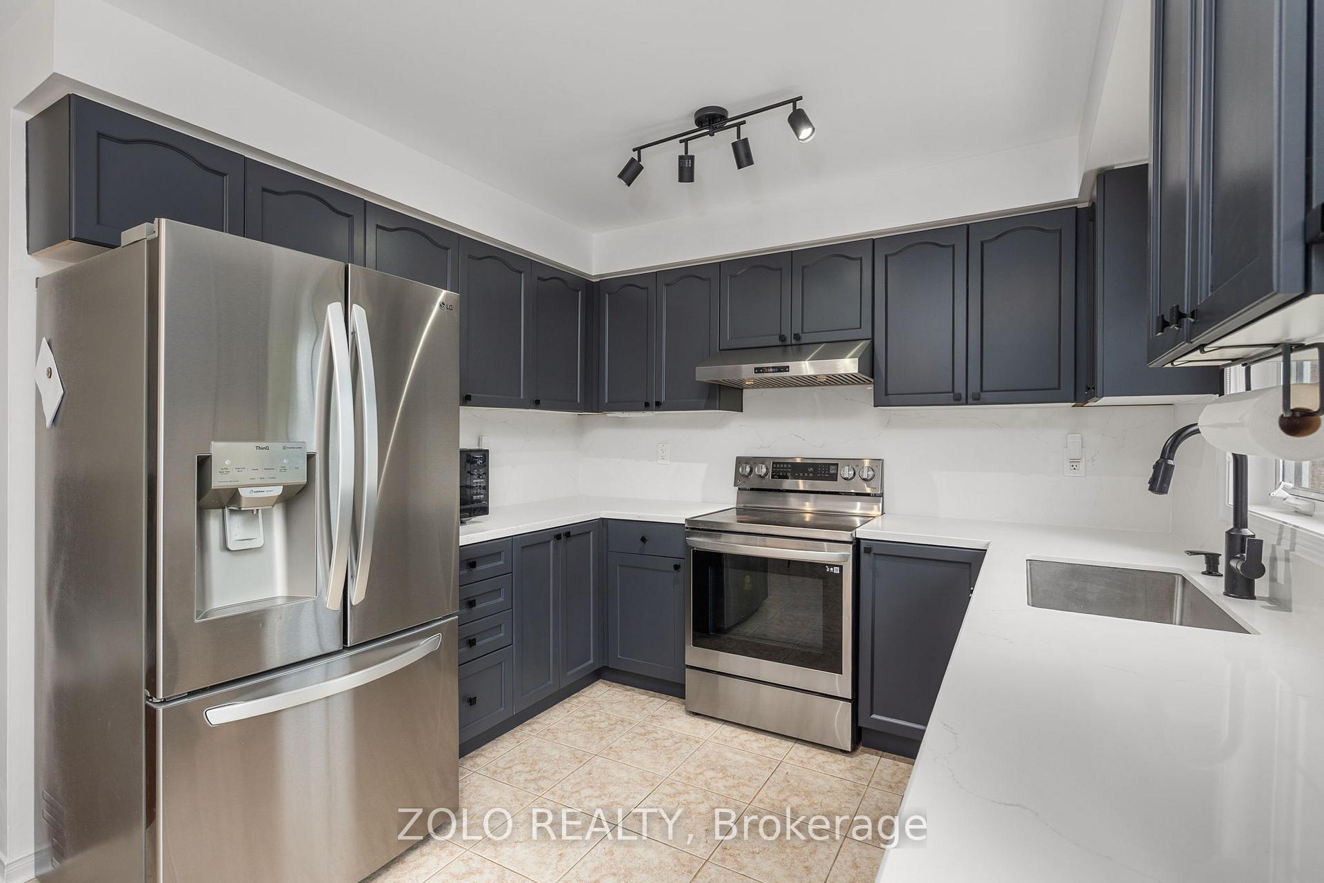 Photo 12 of 79 Crystalview Crescent S, Brampton, Bram East — HOMEH