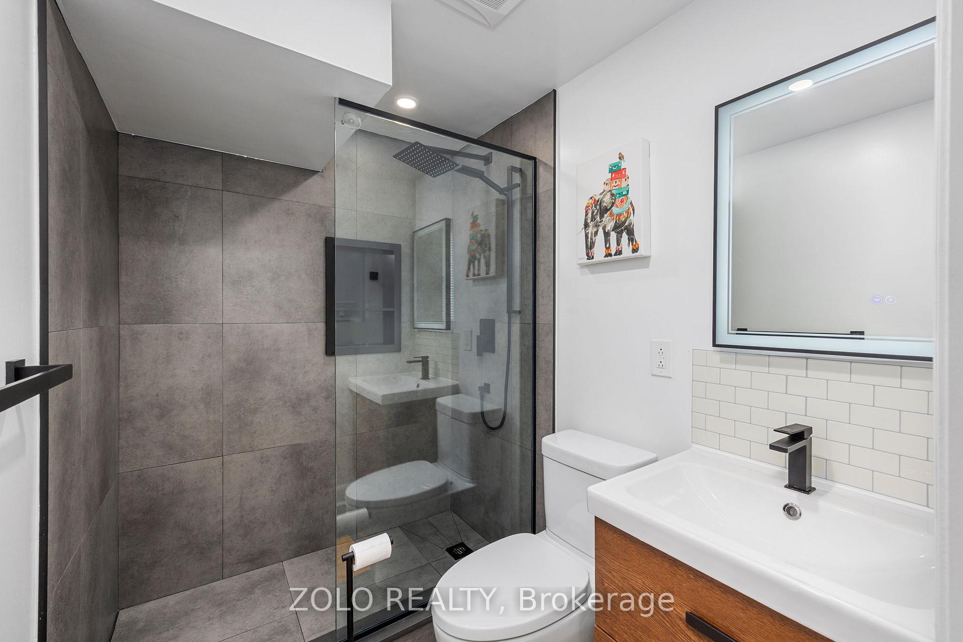 Photo 30 of 79 Crystalview Crescent S, Brampton, Bram East — HOMEH