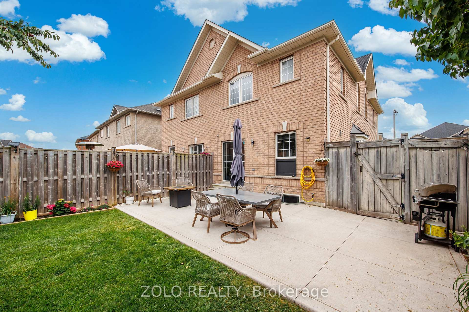 Photo 34 of 79 Crystalview Crescent S, Brampton, Bram East — HOMEH