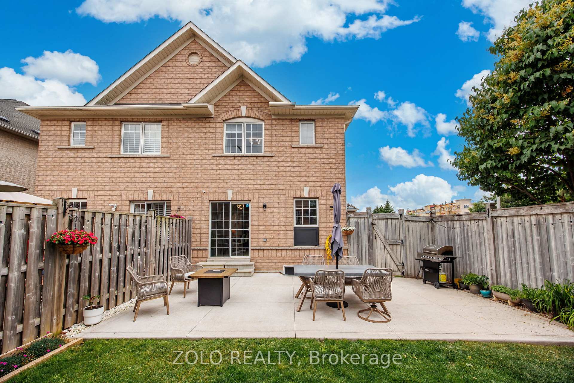 Photo 36 of 79 Crystalview Crescent S, Brampton, Bram East — HOMEH