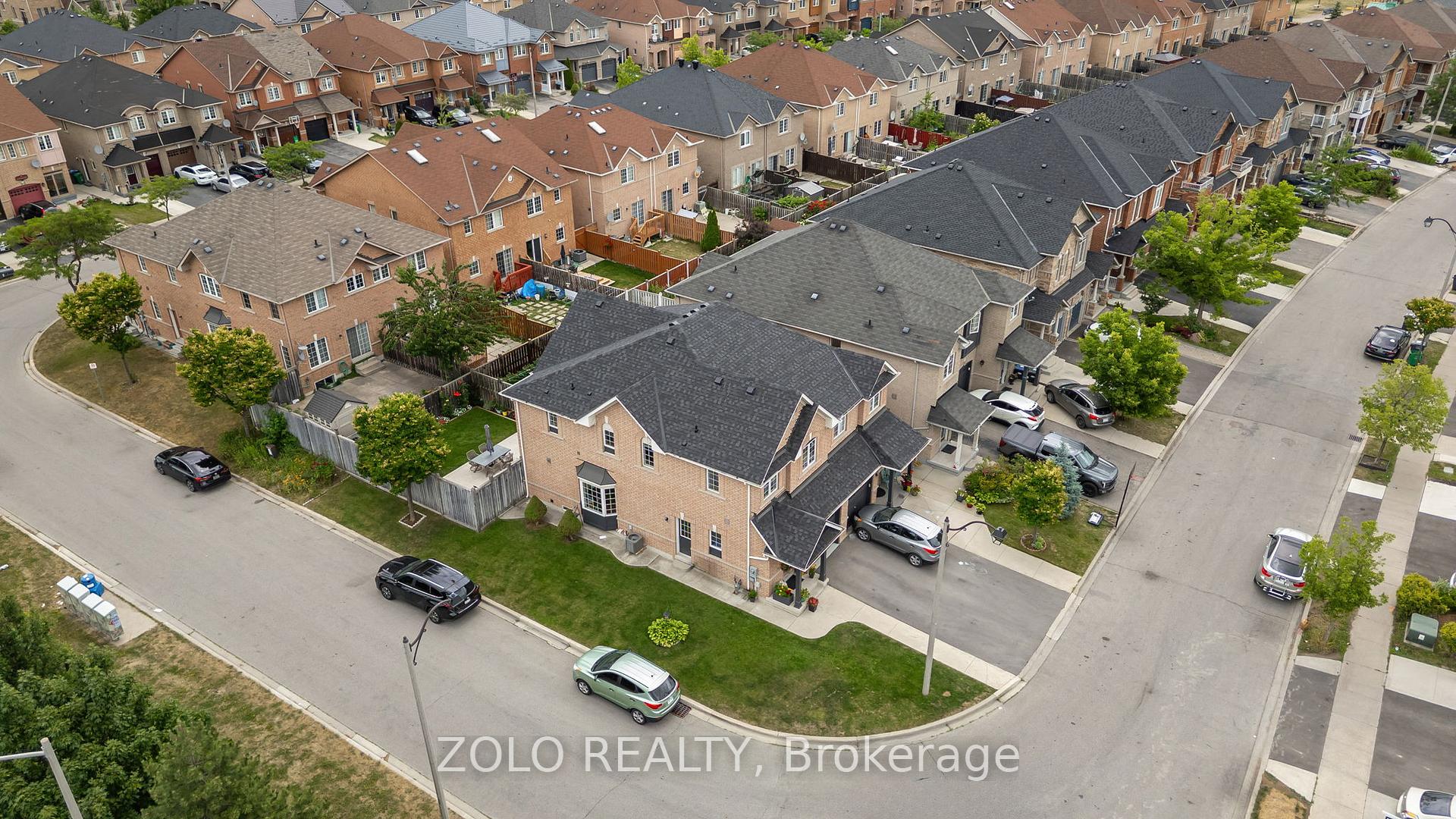 Photo 38 of 79 Crystalview Crescent S, Brampton, Bram East — HOMEH