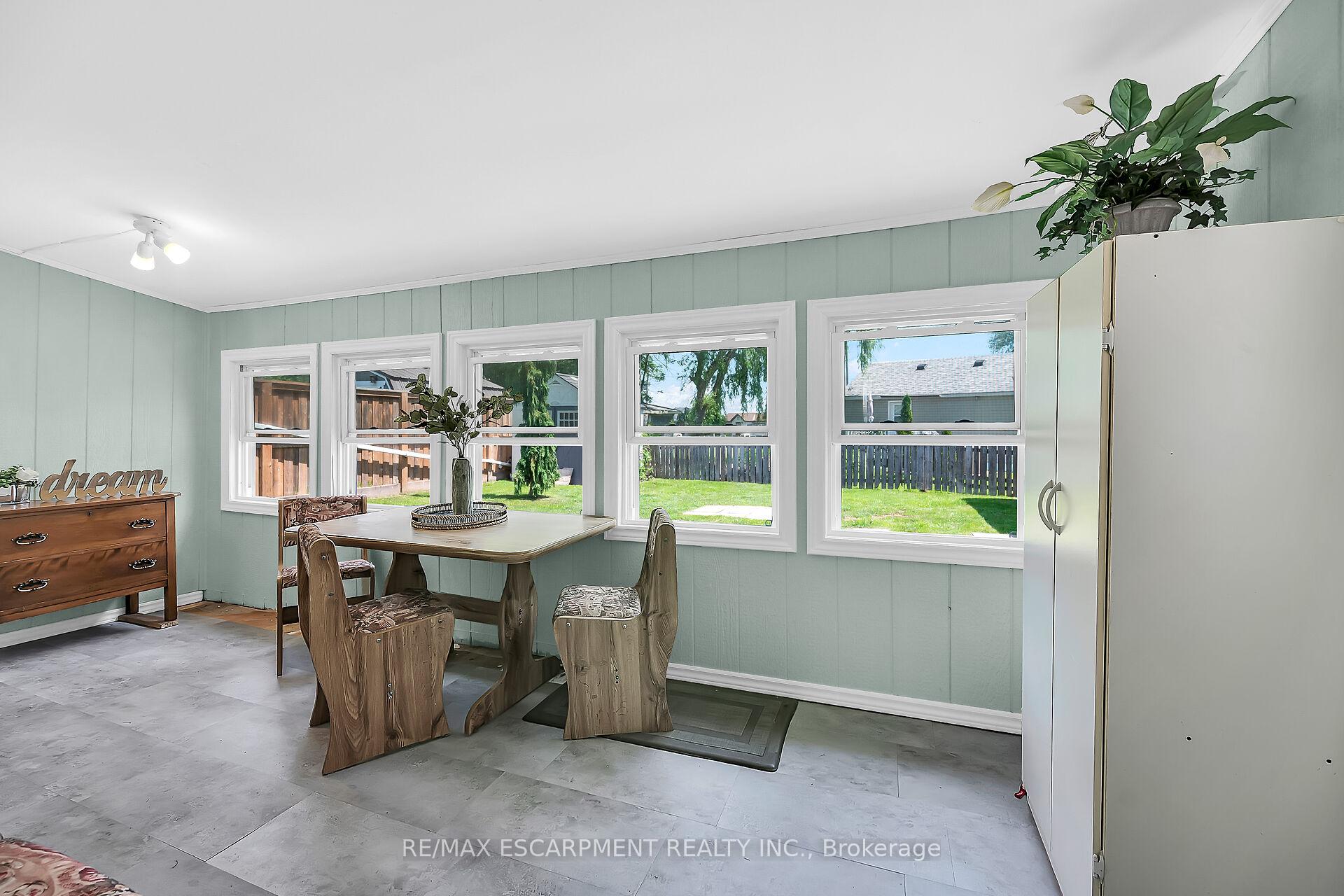 Photo 13 of 8 Witherspoon Drive, Haldimand, Nanticoke — HOMEH
