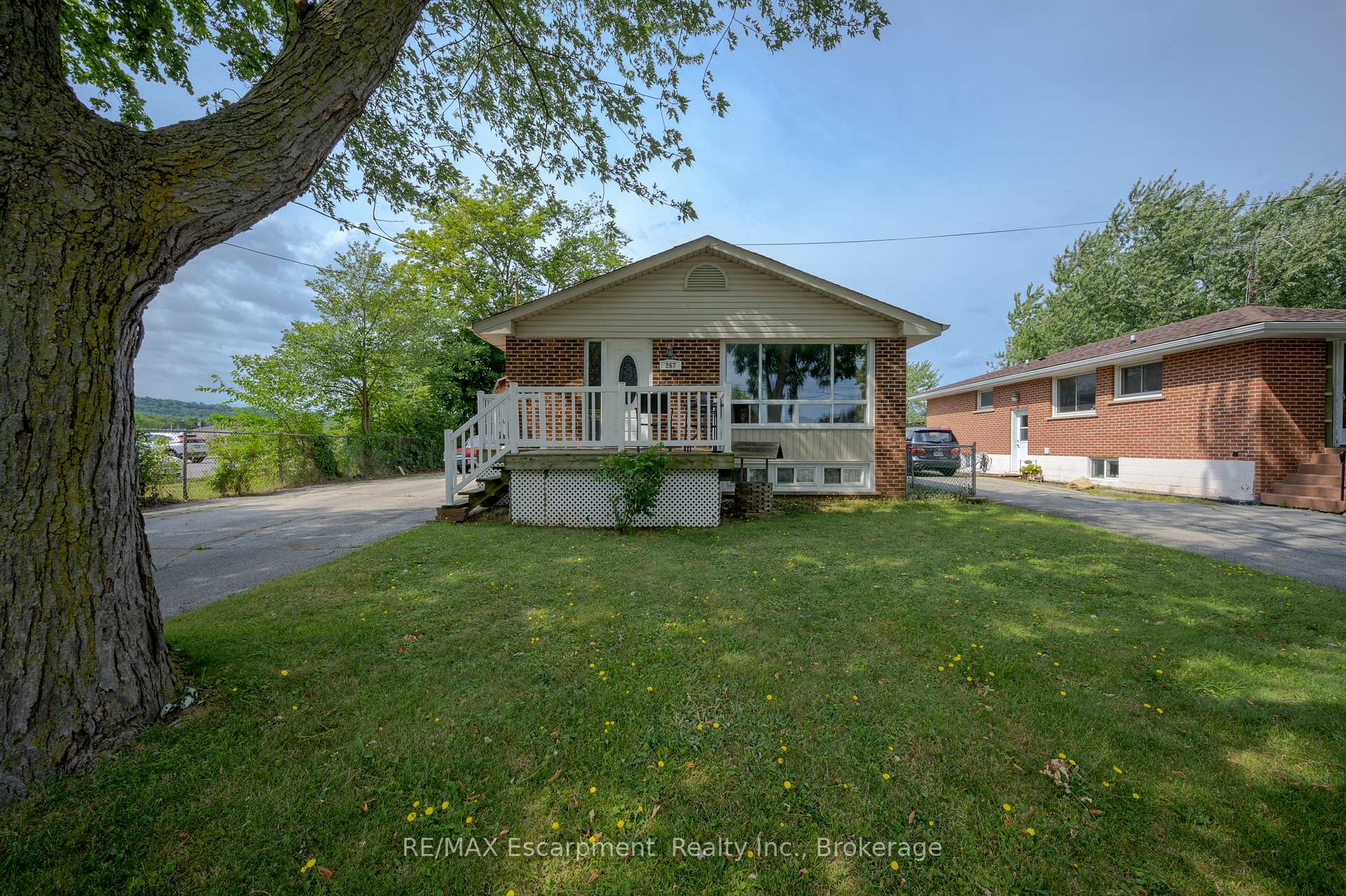 Photo 1 of 267 Winona Road, Hamilton, Winona — HOMEH