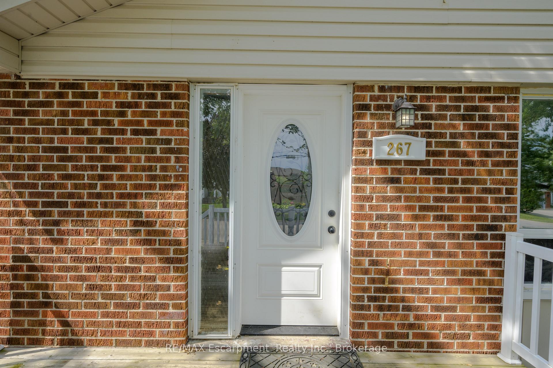 Photo 3 of 267 Winona Road, Hamilton, Winona — HOMEH