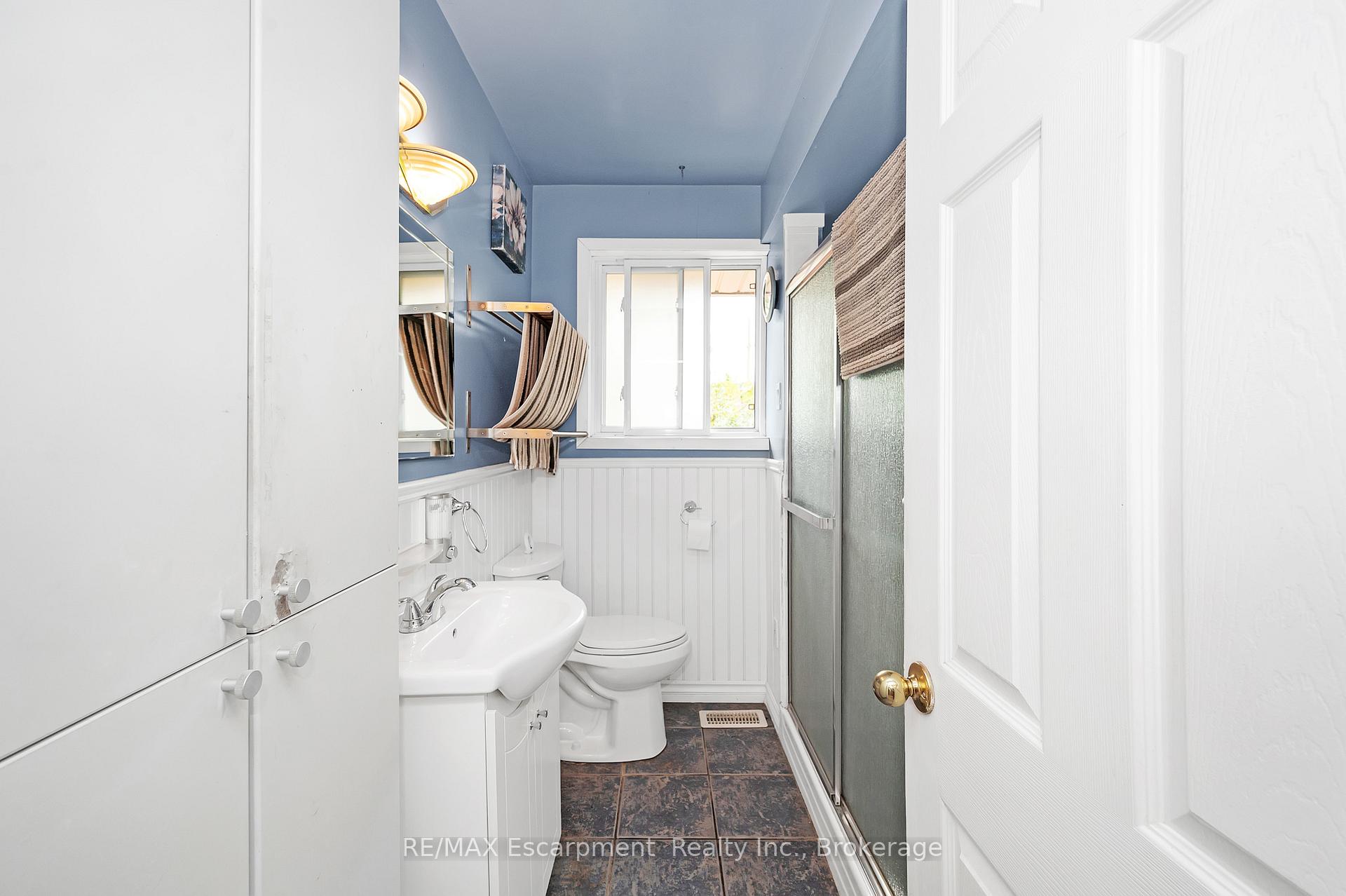 Photo 13 of 267 Winona Road, Hamilton, Winona — HOMEH