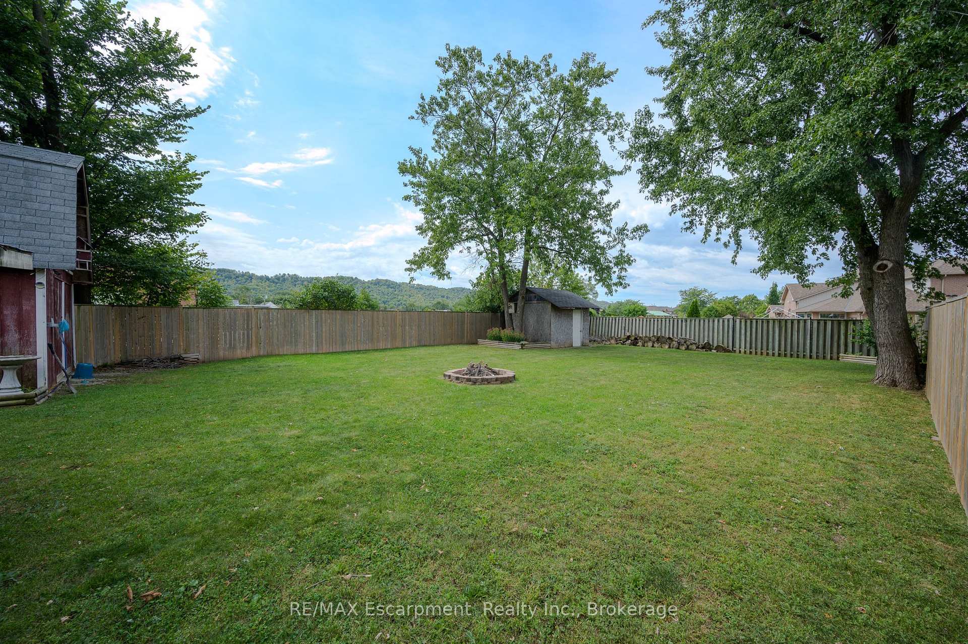 Photo 28 of 267 Winona Road, Hamilton, Winona — HOMEH