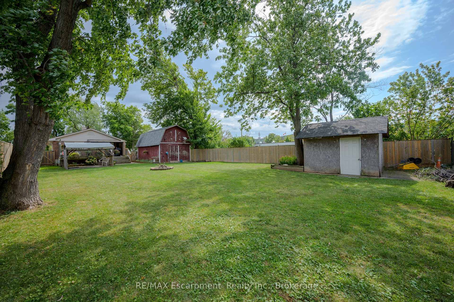 Photo 27 of 267 Winona Road, Hamilton, Winona — HOMEH