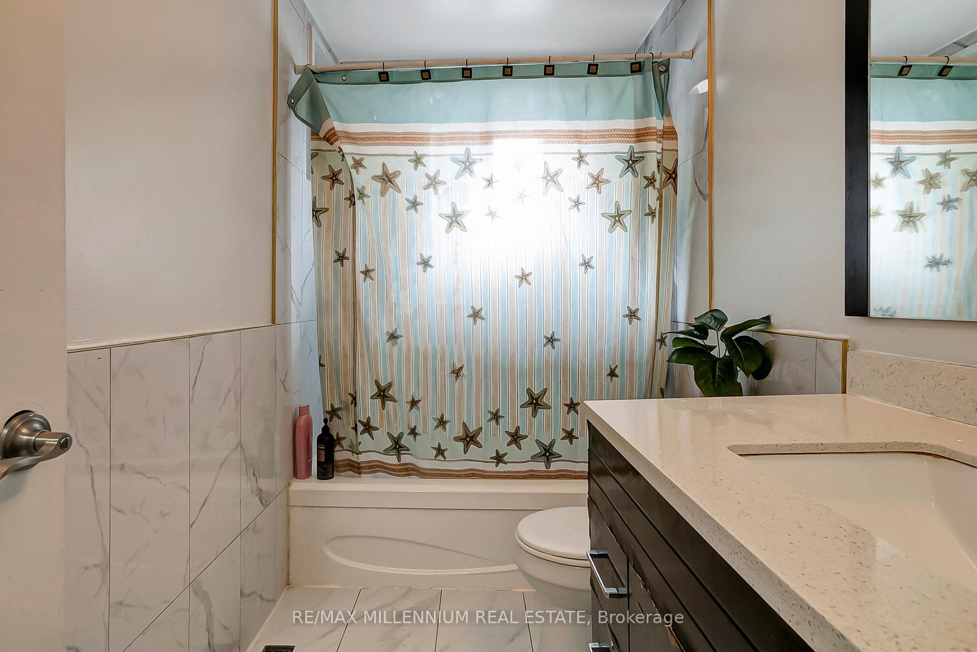 Photo 8 of 286 Driftwood Drive, Kitchener — HOMEH