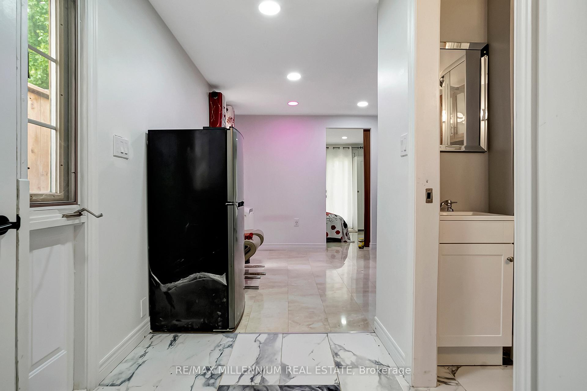 Photo 23 of 286 Driftwood Drive, Kitchener — HOMEH