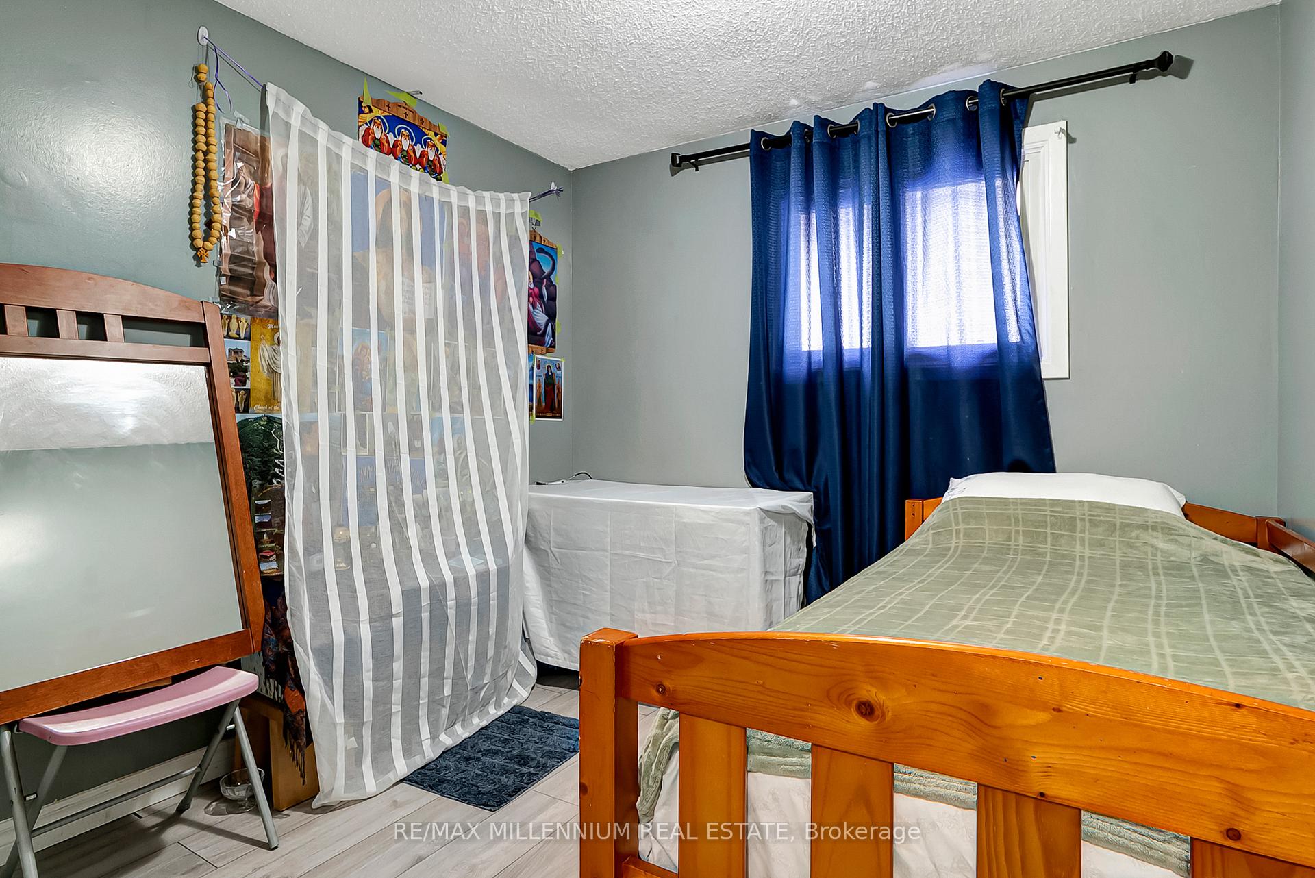 Photo 29 of 286 Driftwood Drive, Kitchener — HOMEH