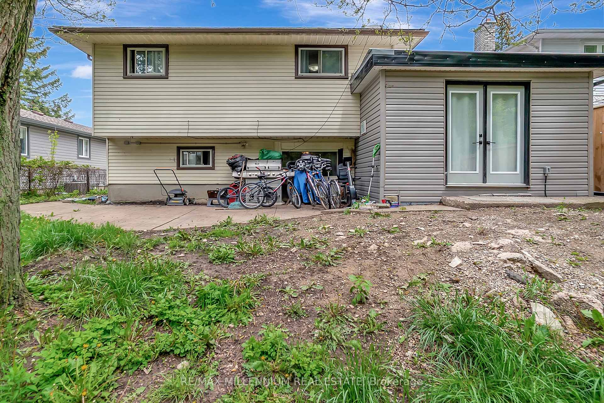 Photo 35 of 286 Driftwood Drive, Kitchener — HOMEH