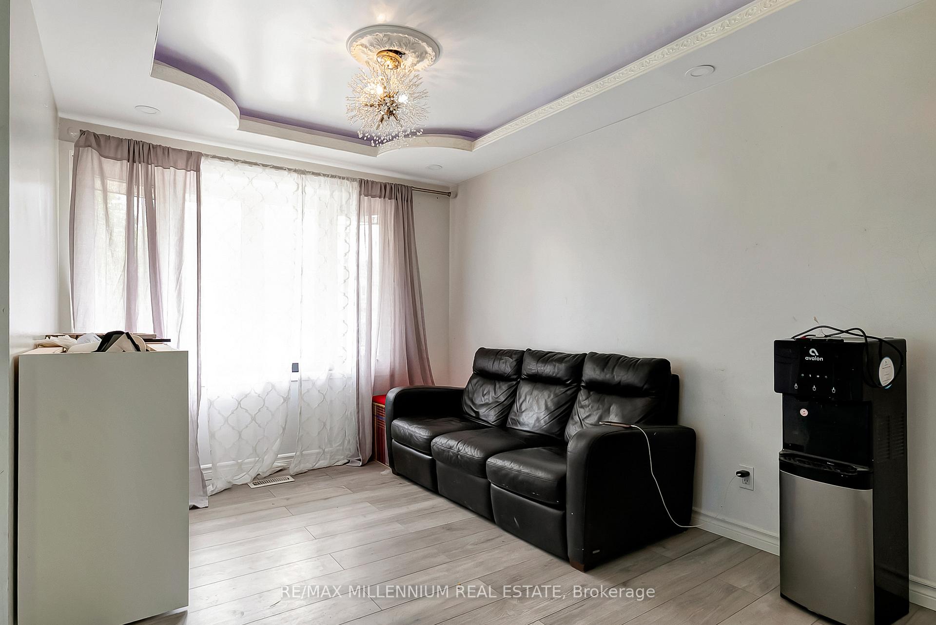 Photo 36 of 286 Driftwood Drive, Kitchener — HOMEH